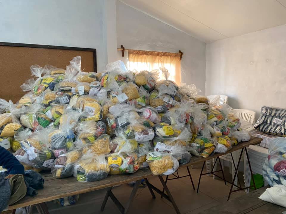 Alimentos preparados para entregar